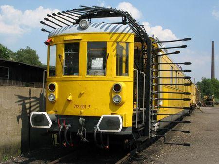 unterwegs-auf-der-erzbahntrasse-L-5u0v3v