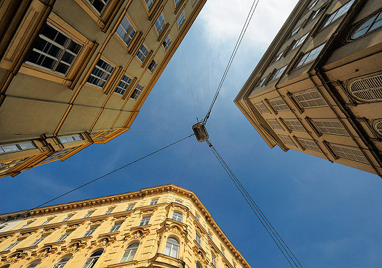 Strassenlaternen-Wiener-Art-II