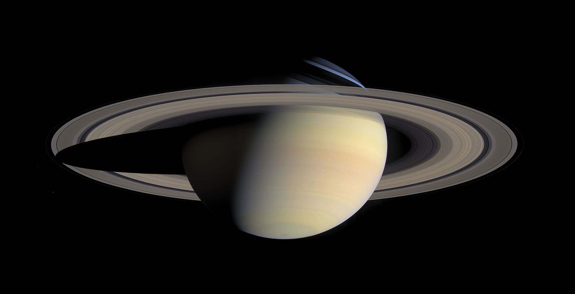 1920px Saturn from Cassini Orbiter 28200