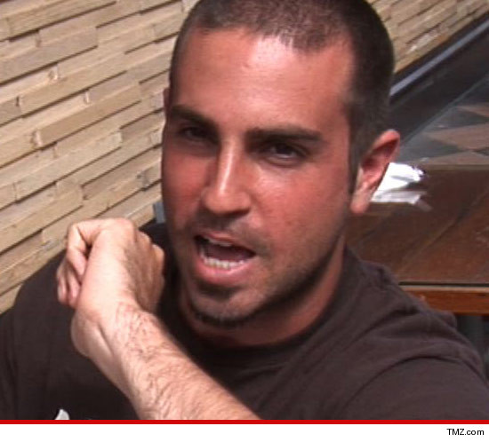 0507-wade-robson-tmz-outside-3