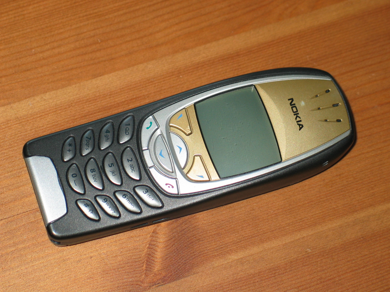 Фото старого нокиа. Nokia 6310i. Нокиа 6310 старый. Nokia 6310 слайдер. Nokia Banana 6310.