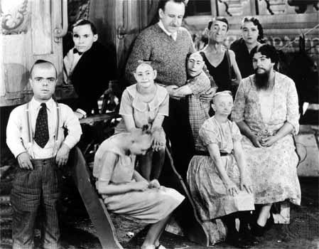 Tod-Browning-cast-Freaks