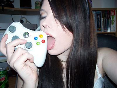 hot-gamer-girls-13