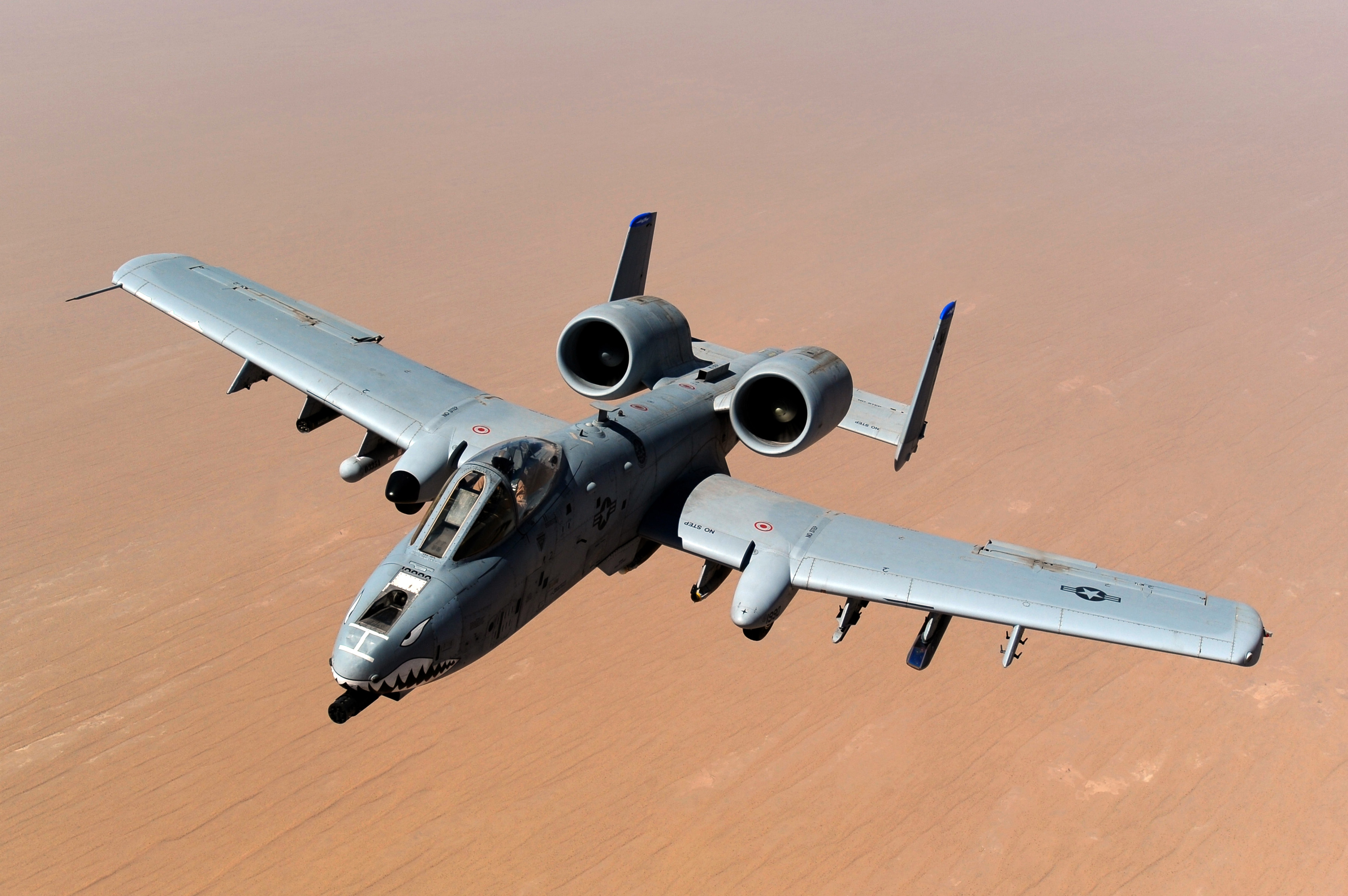 Bilder-Thread USAF A-10 Thunderbolt II after taking on