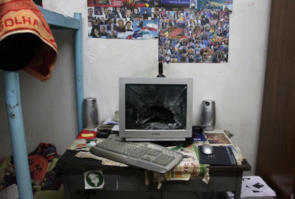 Bilder-Thread destroyed-computer