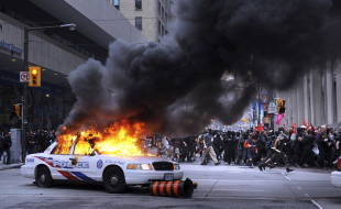 g20-protest-50 j 728362gm-k