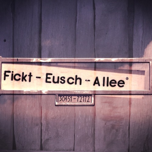 Bilder-Thread tumblr mlgs8xxDMP1s6vbzvo1 500