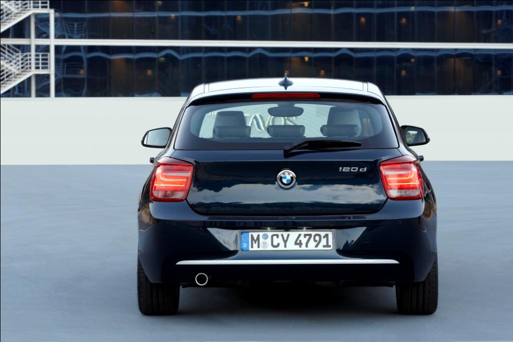 der-neue-bmw-1er-hinten