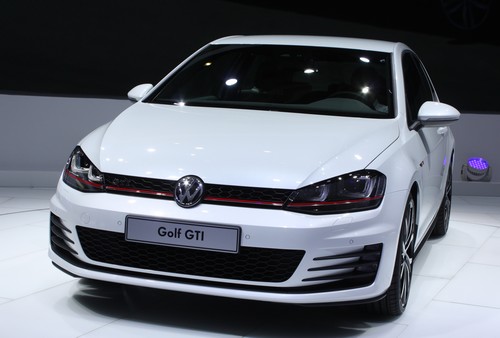 vw-golf7-gti-04