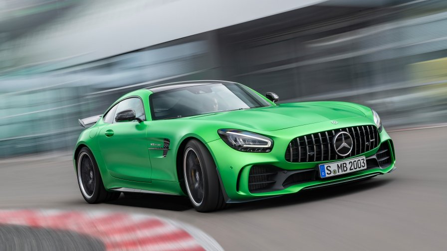 06-mercedes-benz-2019-mercedes-amg-gt-r-