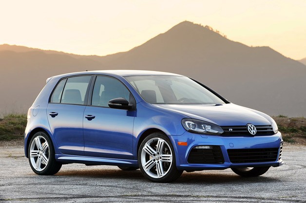 01-2012-volkswagen-golf-r-review