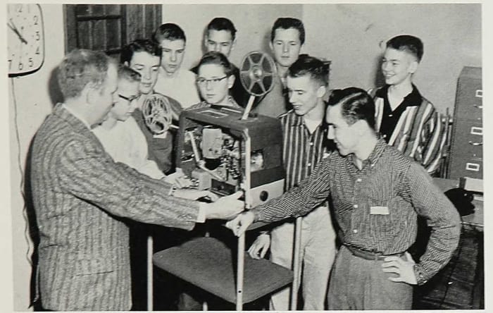 Bilder-Thread harrison ford high school photo courtesy