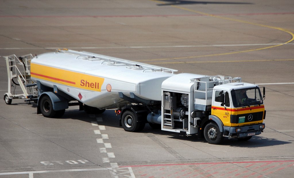 mb-kerosin-tankfahrzeug-shell-230612-204