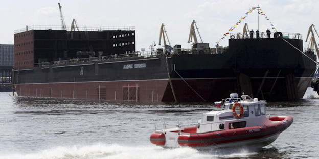 Akademik Lomonosov schwimmendes akw.2011