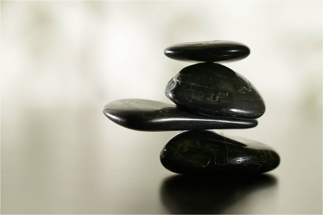 Stein-pron Steine-Balance1