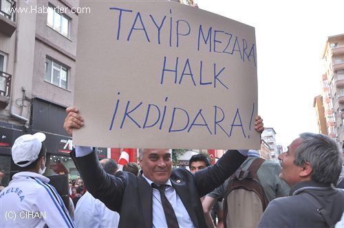 chp-li-meclis-uyesi-nden-tayyip-mezara-h