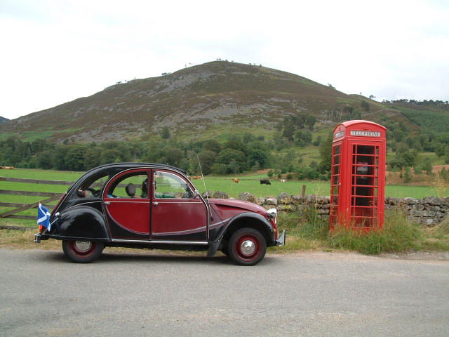 Ente Telefonzelle