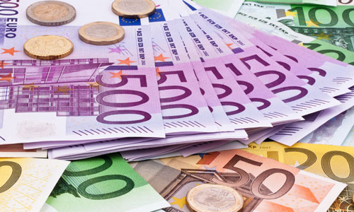 schuldenkrise drueckt euro viermonatstie