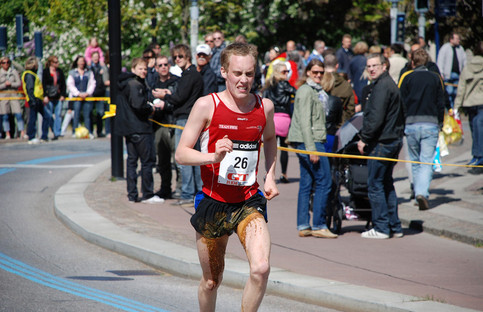 marathon-laeufer-voll-gekackt