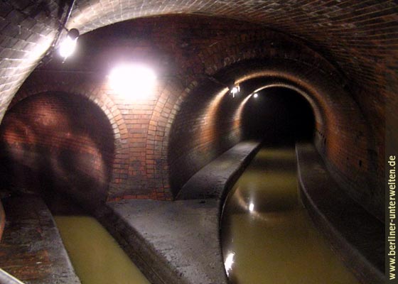 untergrund kanalisation 09