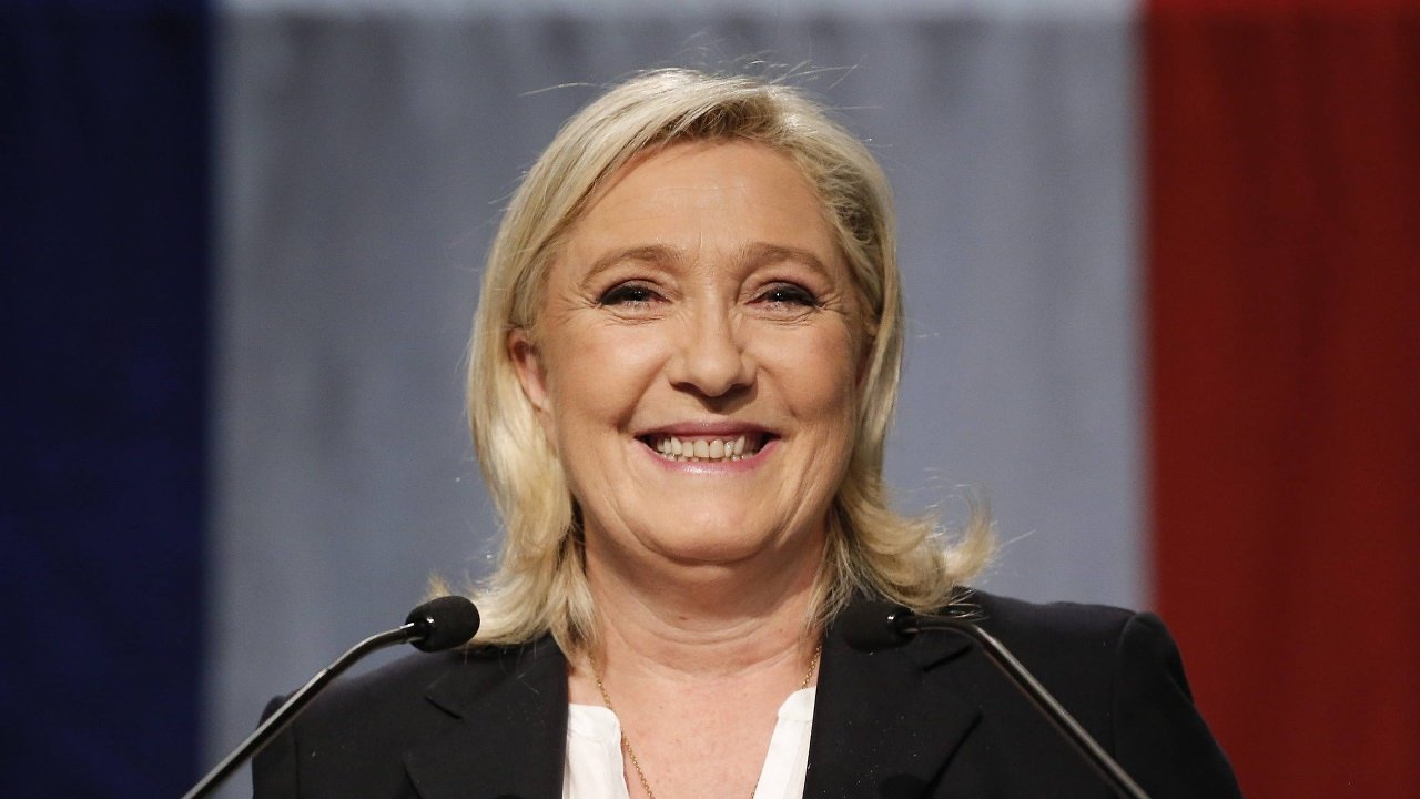 marine-le-pen-fuehrt-frankreichs-rechtse