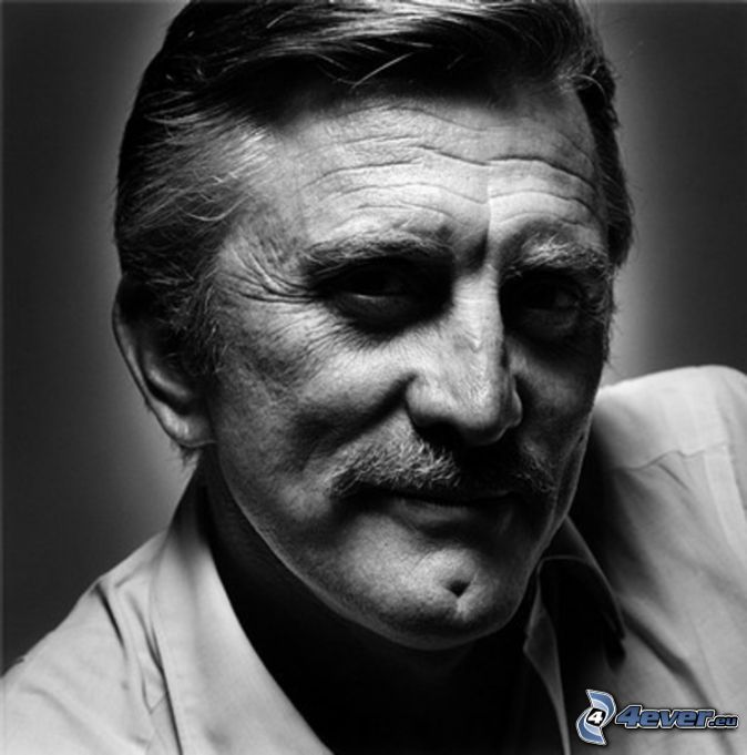 kirk-douglas-160451