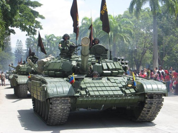 t72 venezolano desfile bicentenario