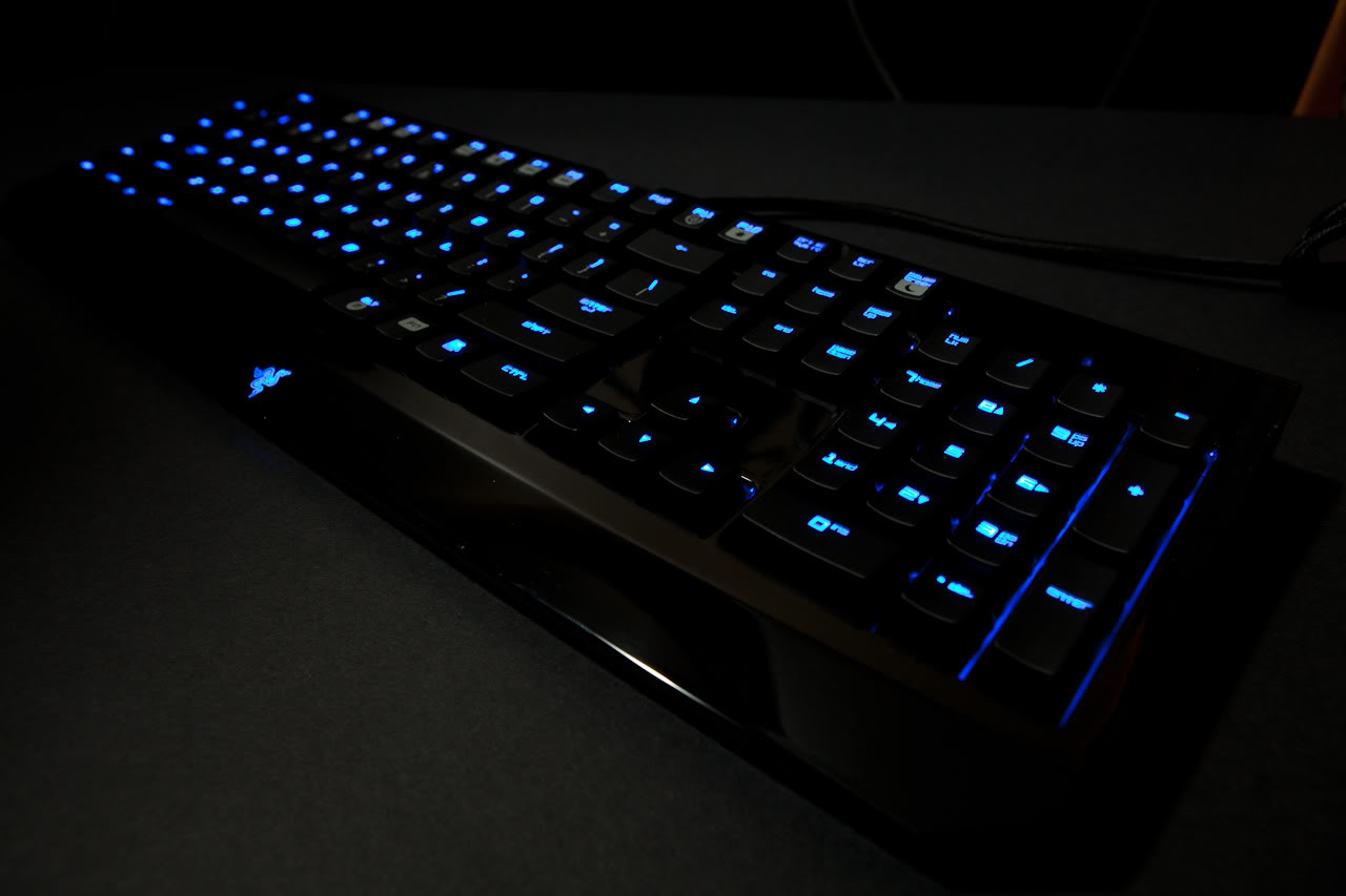 RazerBlackwidowUltimateReview-025