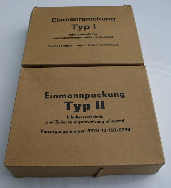 546px-Einmannpackung con 1981