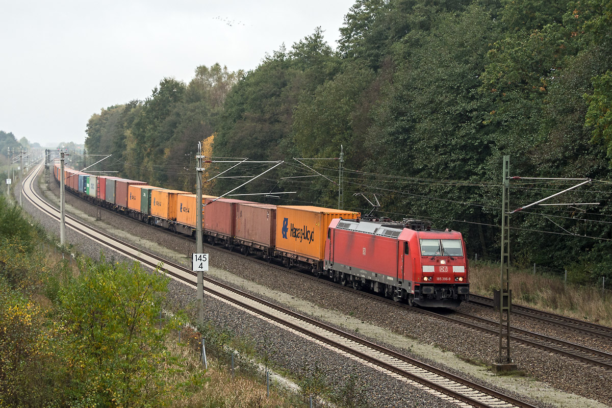Fumos miese Spelunke 185-396-9-mit-einem-containerzug-979476