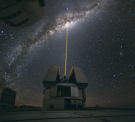 440px-A Laser Beam Towards the Milky Way