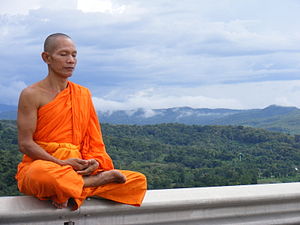 300px Phra Ajan Jerapunyo Abbot of Watku