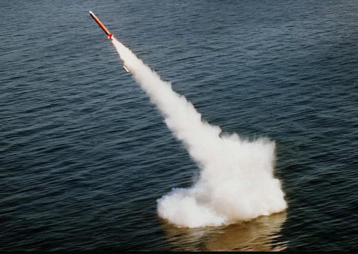 Bilder-Thread RGM-109C-Launch-2