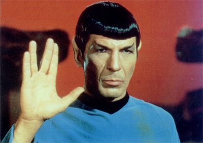 spock-vulcan-salute-20090521-094535