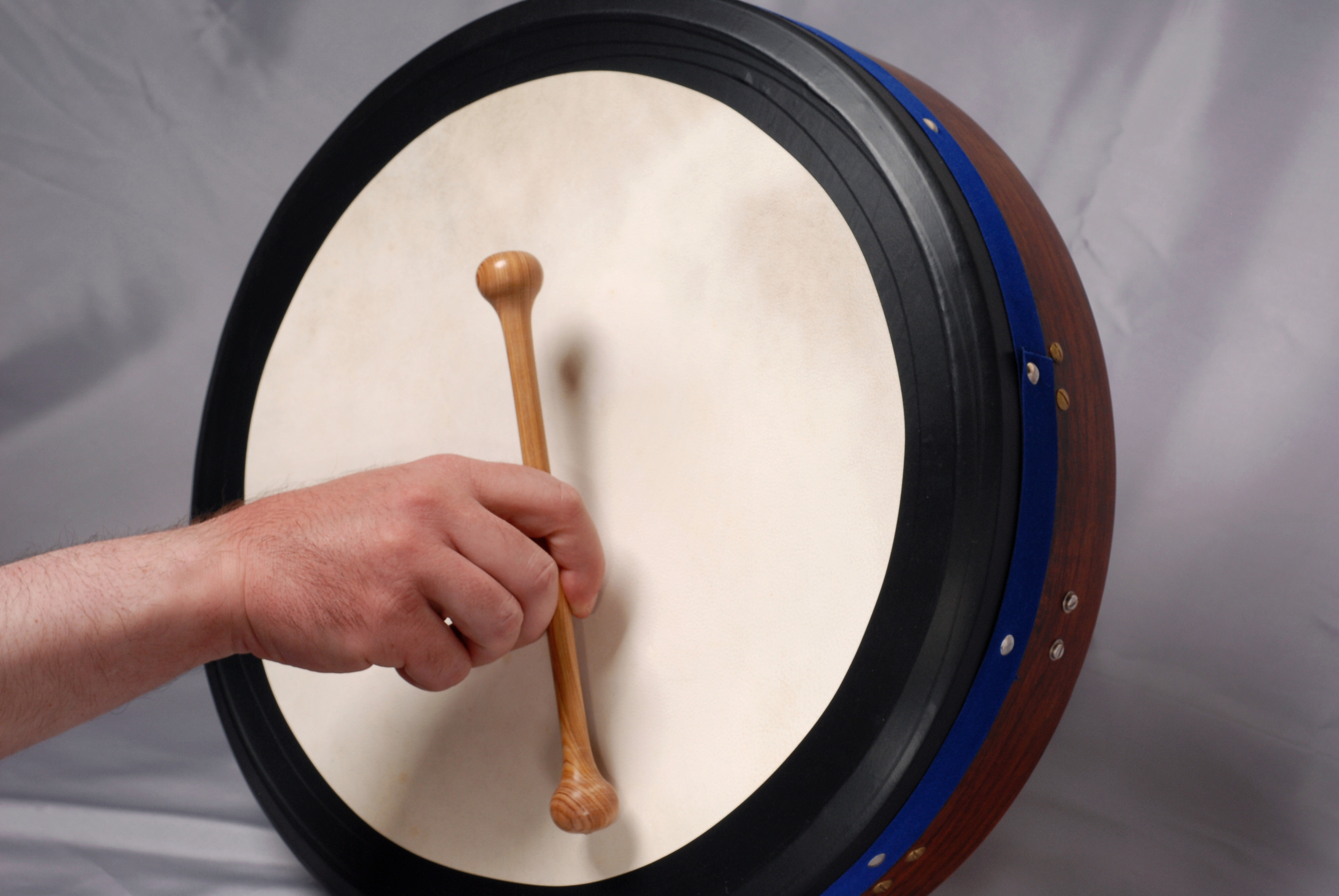 Bilder-Thread 177-bodhran-playing-hinnerk-ruemenapf-00