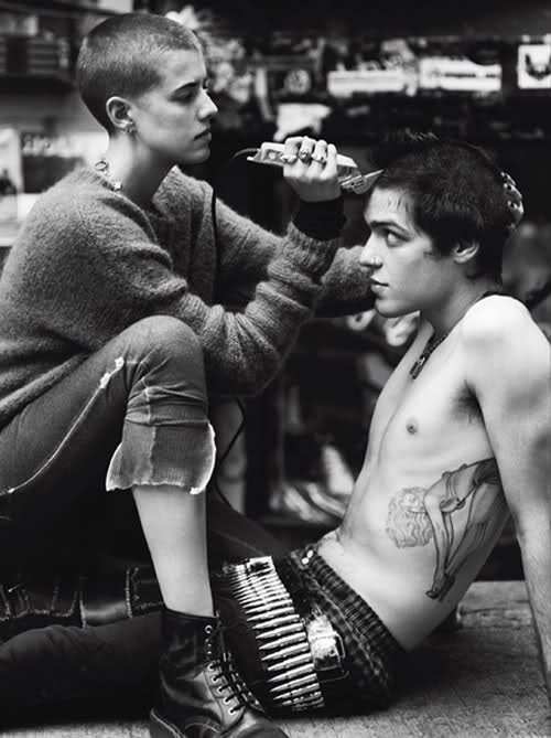 Bilder-Thread ti1ObAd c6Egyi black-and-white-punk-punks-shave-