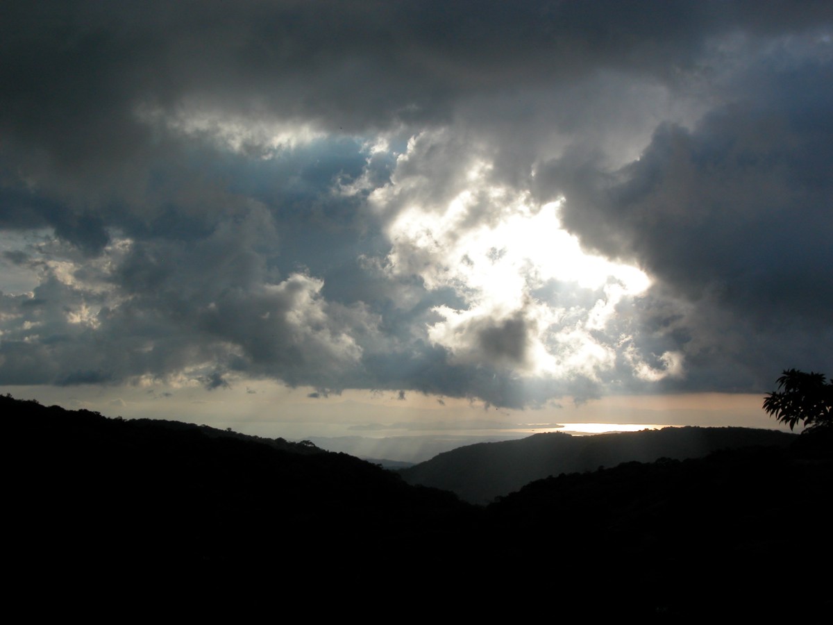 Afternoon storm cloud in Fall