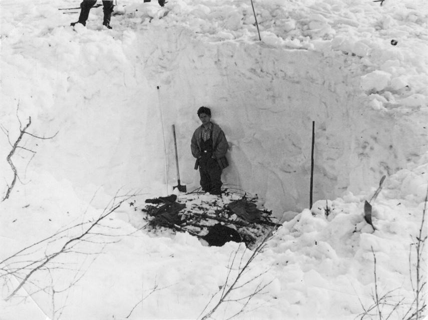 Dyatlov-pass-the-den-01