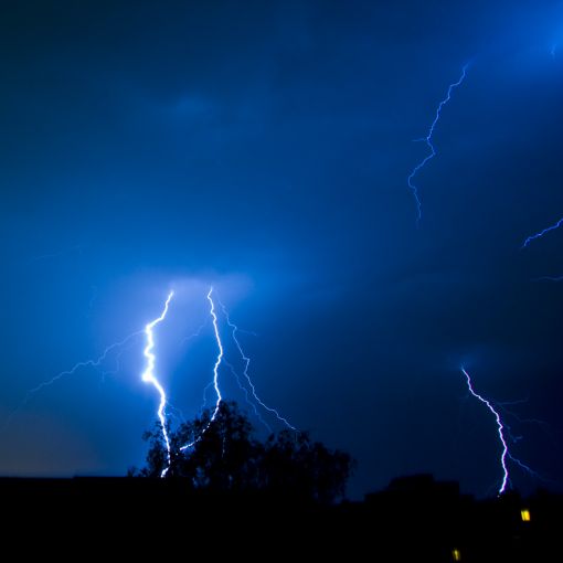 Hamburg-Wetterblicke---stern-de-Gewitter