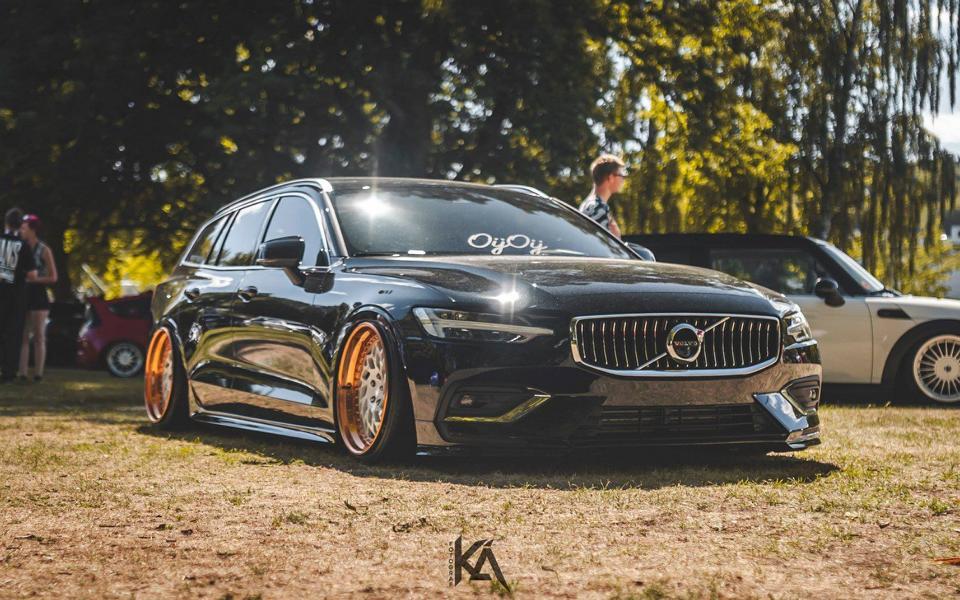 Airride-Volvo-V60-2019-Tuning-Watercoole