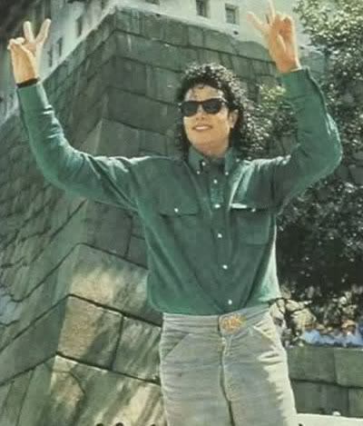 Michael-Jackson-china-visit-michael-jack