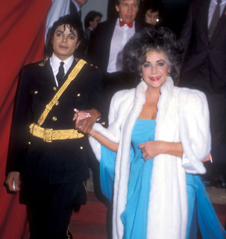 Elizabeth-Taylor-and-Michael-Jackson-eli