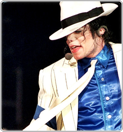 -history-michael-forever-22924185-407-43