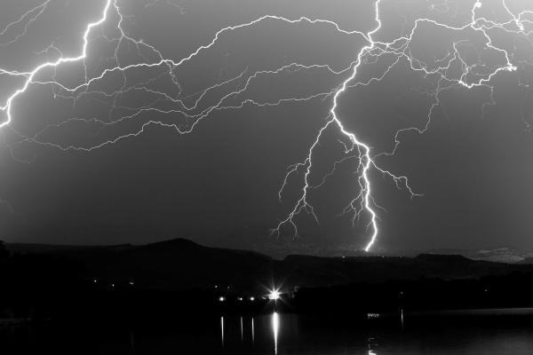 black-and-white-massive-lightning-strike