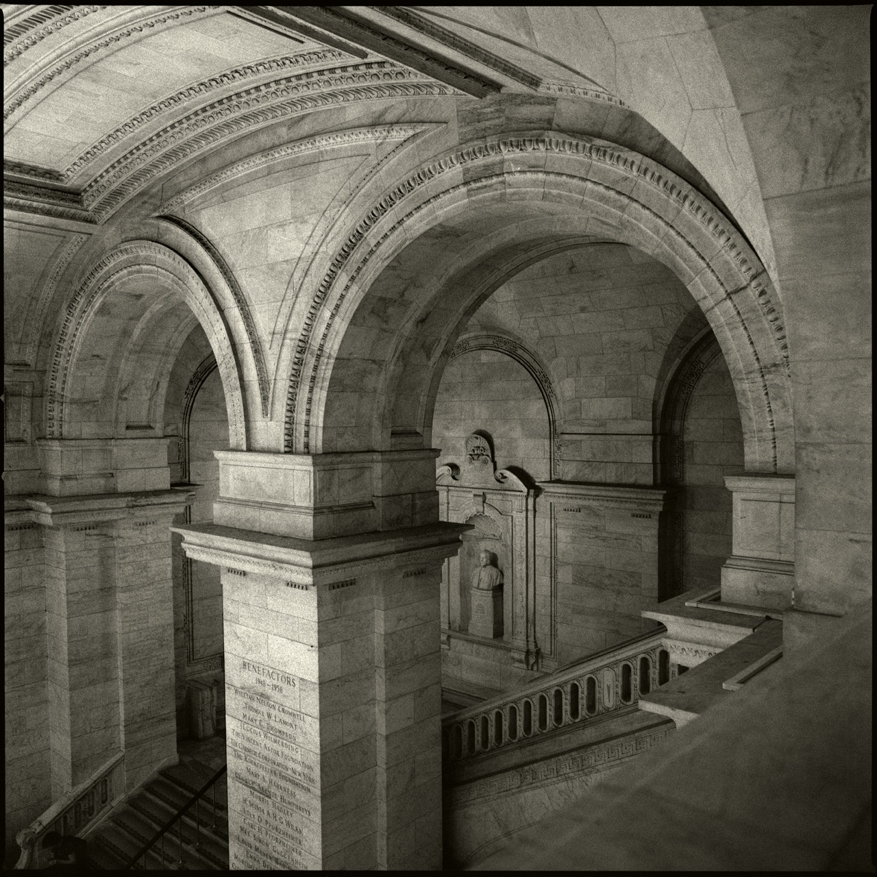 Bilder-Thread ttZMdMD CN2ZmK stone hall