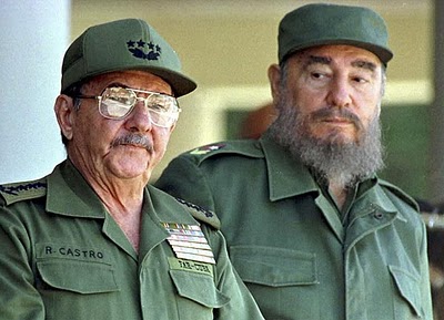 Raul-y-Fidel-Castro-553.400
