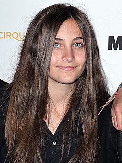 fKvBOP paris-jackson-1-240