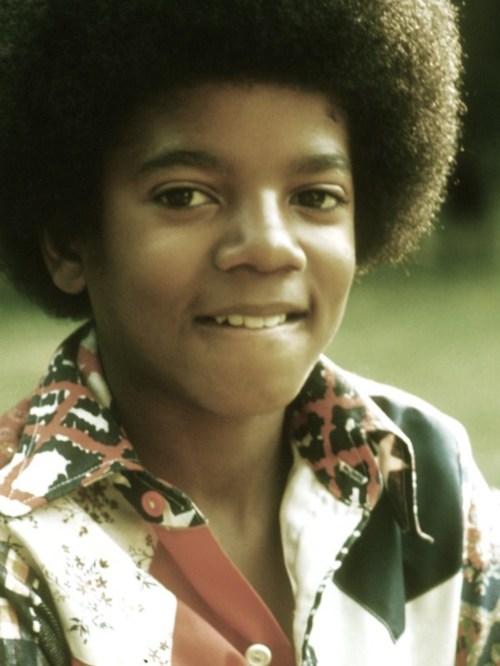 Adorable-michael-jackson-24713774-500-66