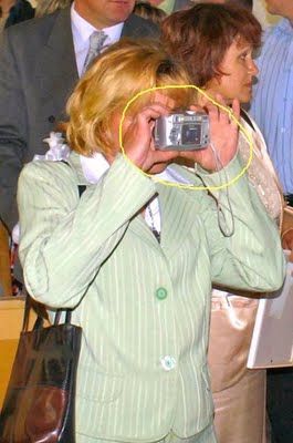 Bilder-Thread twhOkaA uh430481259929667funny-blonde-pictures-2