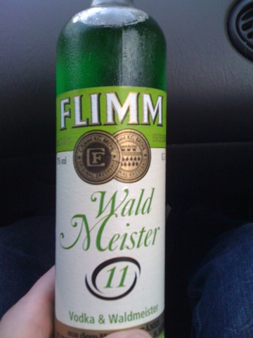 flimm-waldmeister-wodka-gruen-flasche-al